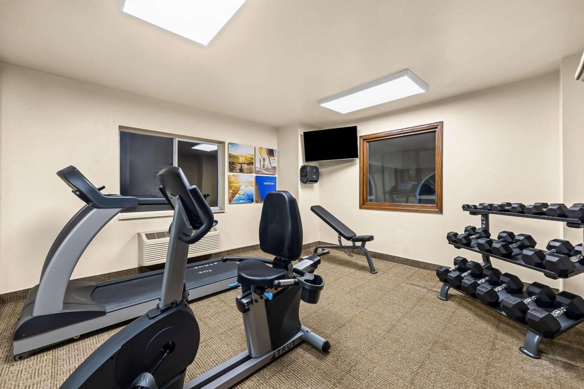 Comfort Inn & Suites Pueblo Bagian luar foto